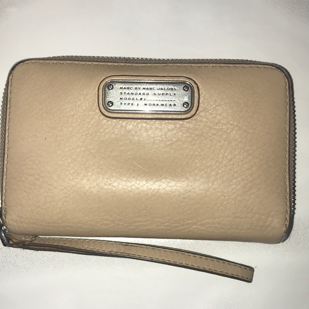 Marc Jacobs Wristlet